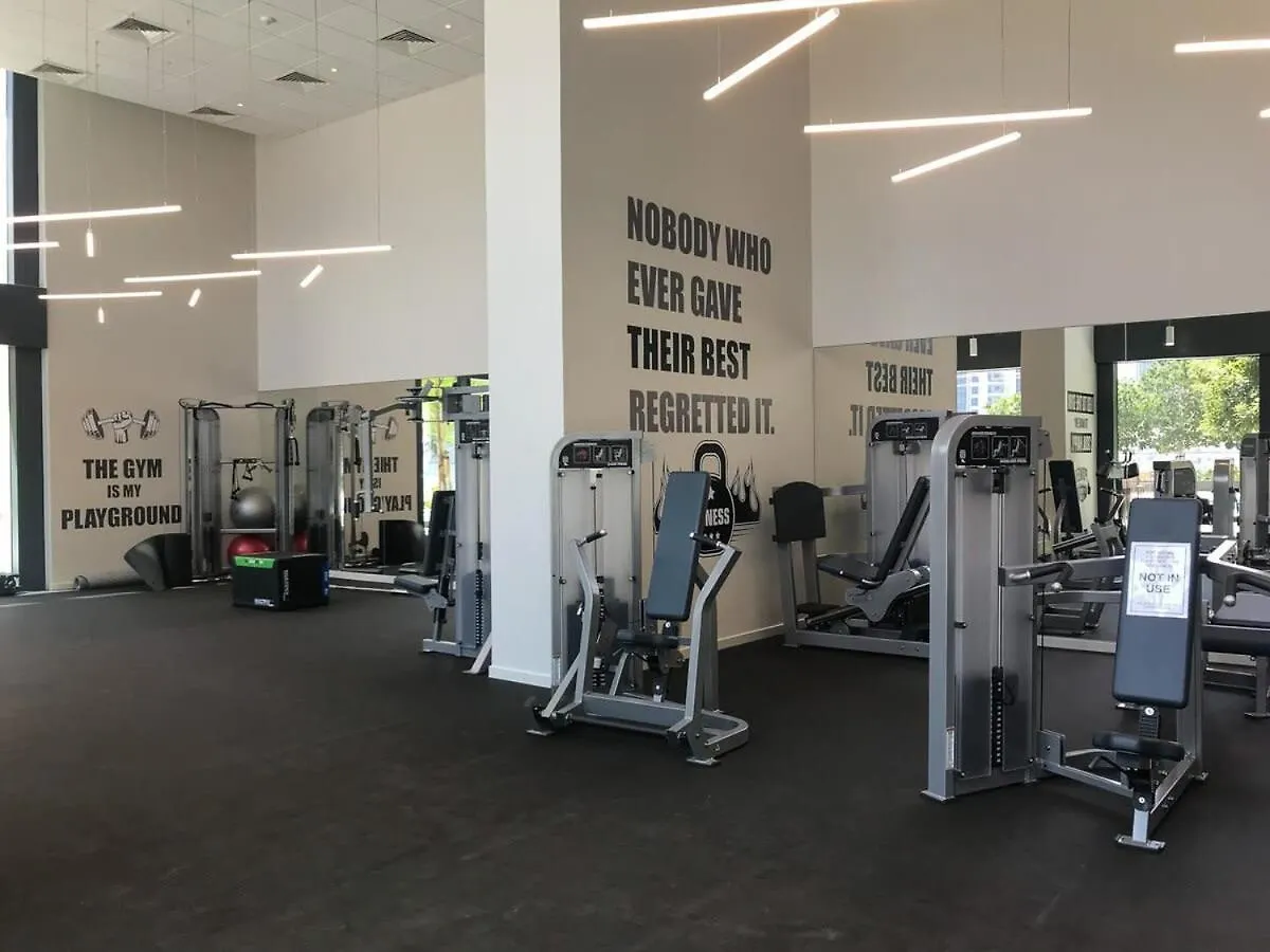 Frank Porter - Blvd Heights T1 Dubai United Arab Emirates