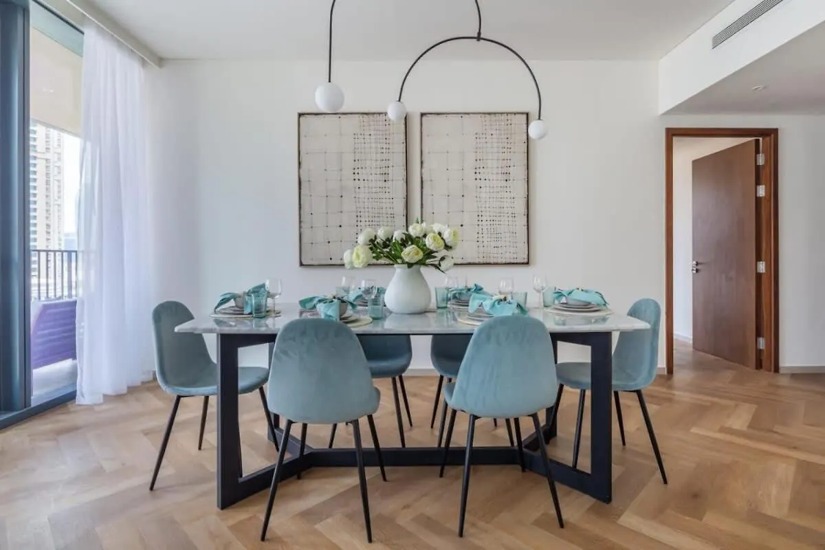 Frank Porter - Blvd Heights T1 Dubai Apartment