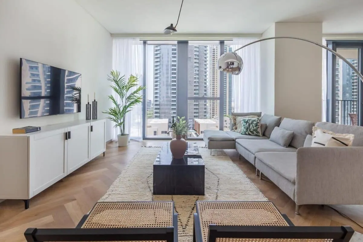 Frank Porter - Blvd Heights T1 Dubai United Arab Emirates